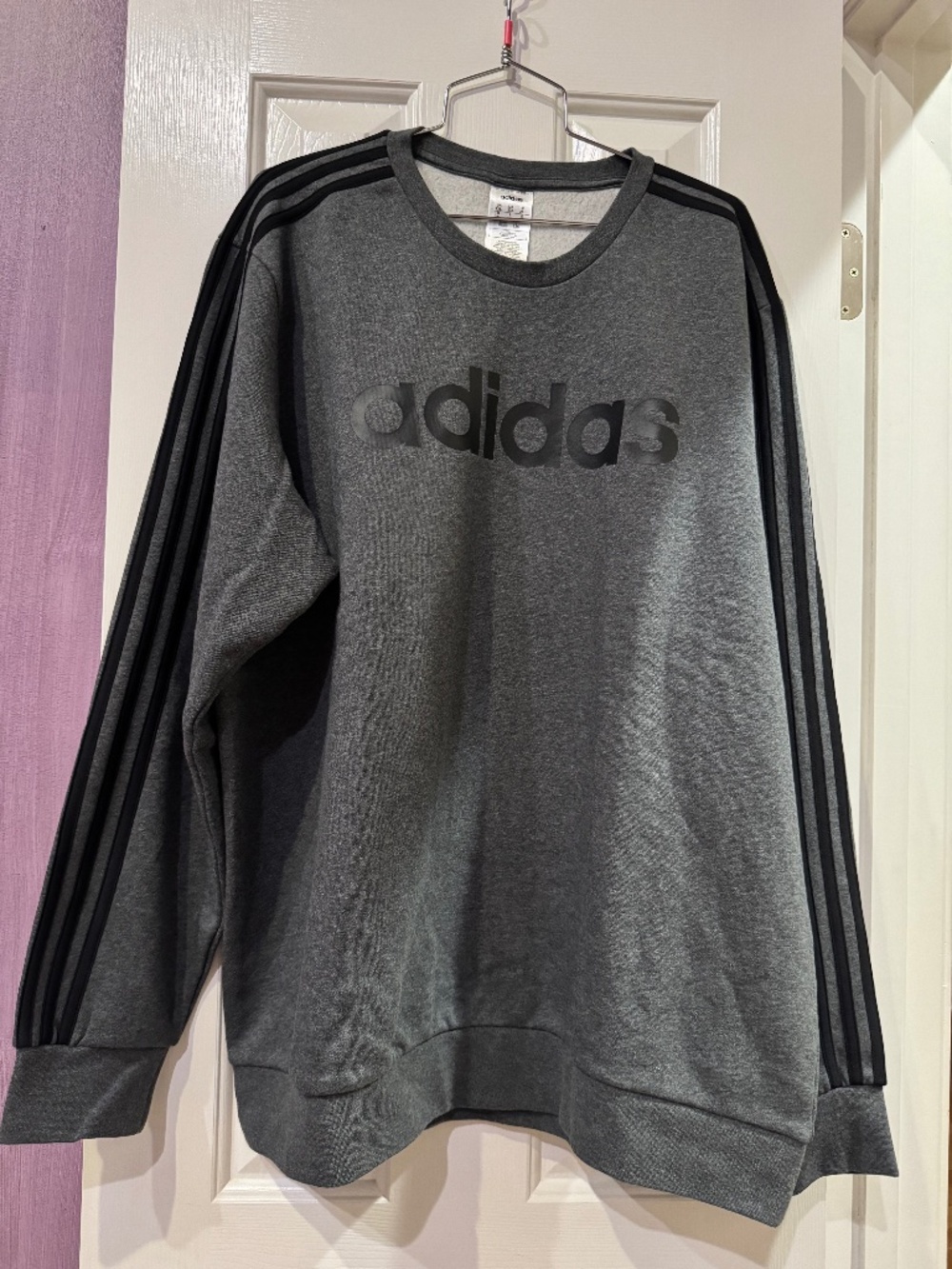 Men’s adidas sweatshirt, XXL, gray, like new